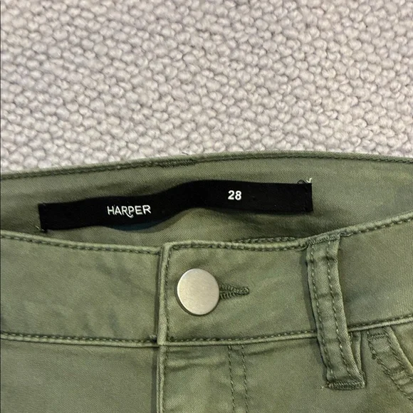 Harper Jeans, Military Green, Accordion Design Size 28 - Picture 3 of 8